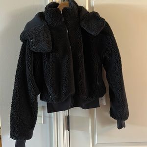 NWT Alo Foxy Sherpa Jacket